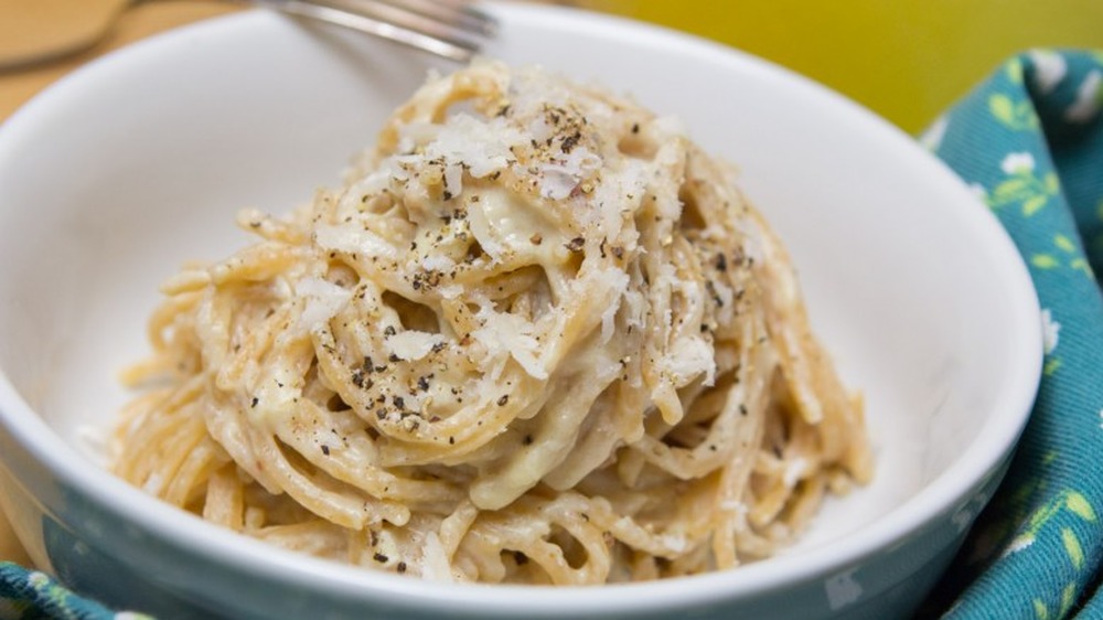 One-pot whole wheat pasta carbonara