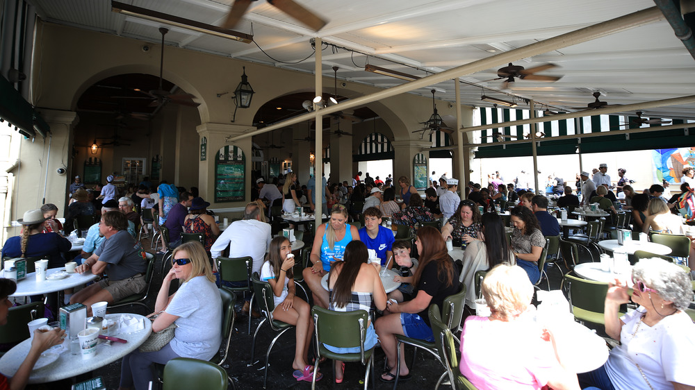 cafe du monde restaurant