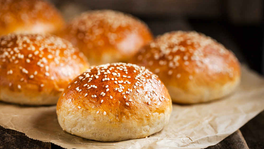 Hamburger buns