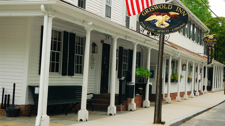 Griswold Inn, Essex, CT