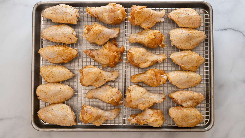 baked chicken wings baking