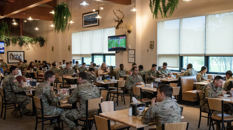 Soldiers eating at Wilderness Inn 