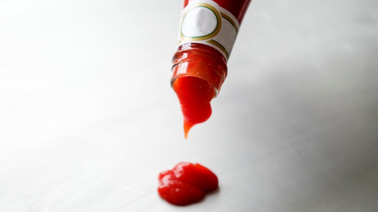 ketchup bottle