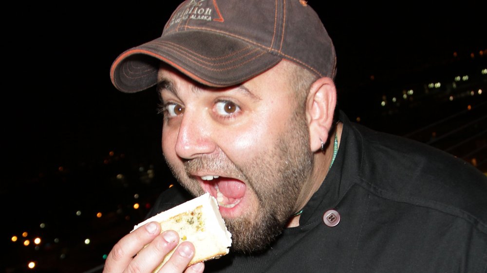 Duff Goldman eating cake