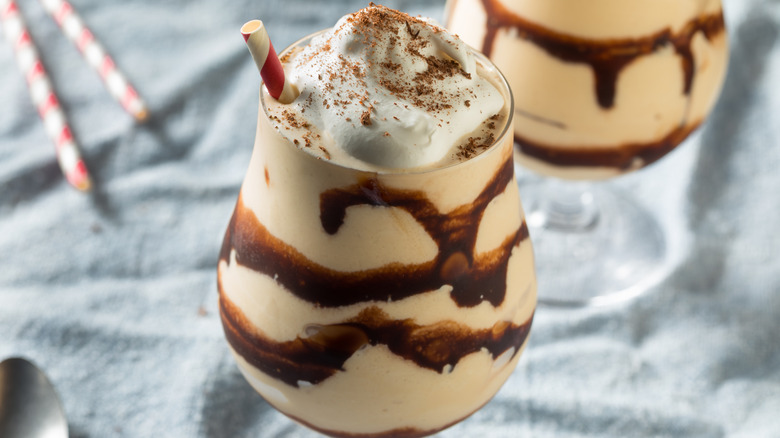 frozen mudslide drink