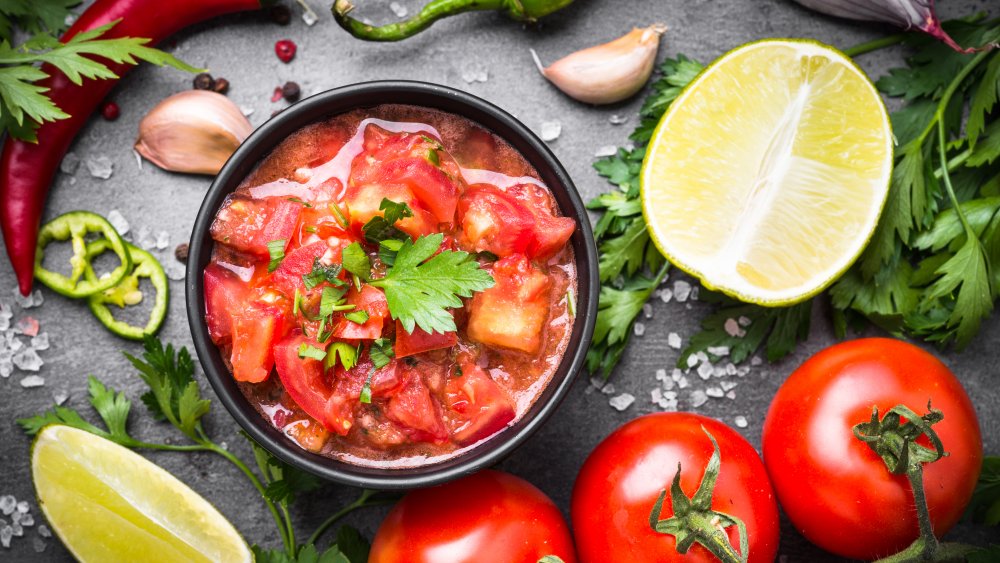 Chipotle fresh salsa