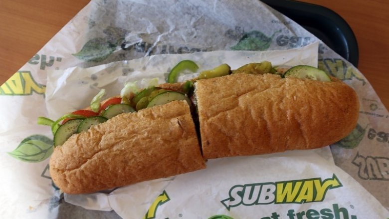 veggie sandwich subway