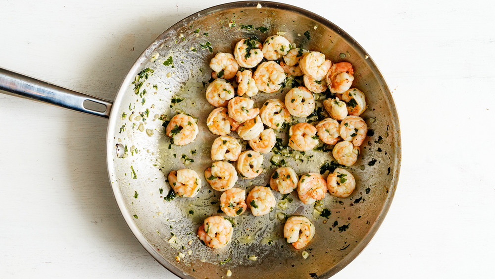 Aldi 5-ingredient shrimp scampi served