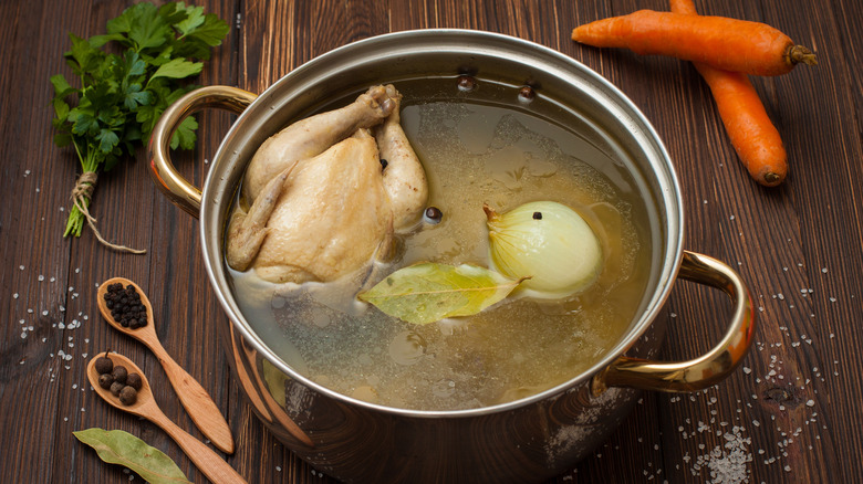 bay leaf in chicken soup