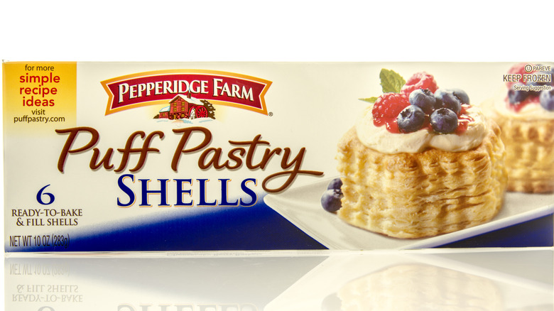 Box of Pepperidge Farm Puff Pastry Shells