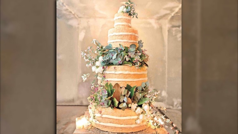 Chrissy Teigen's carrot wedding cake