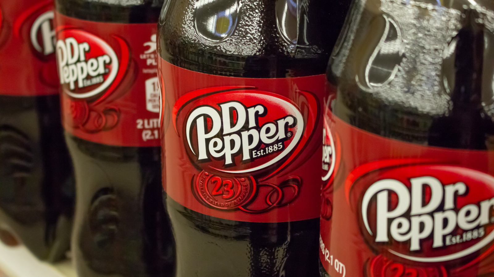 Dr Pepper Berries & Cream Soda Is Back to Bring the Blueberry