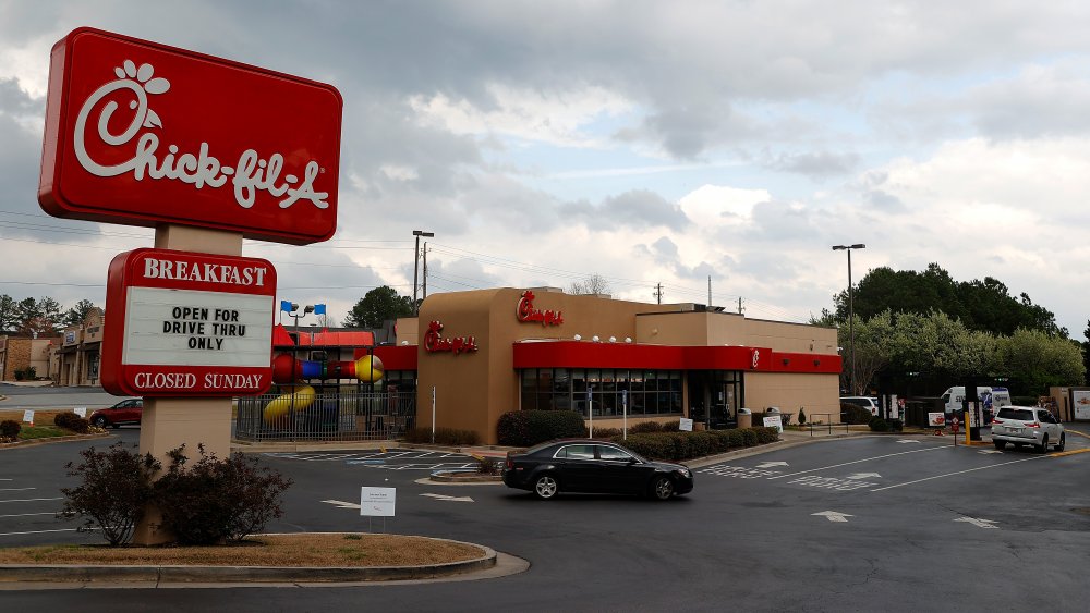 chick-fil-a drive thru