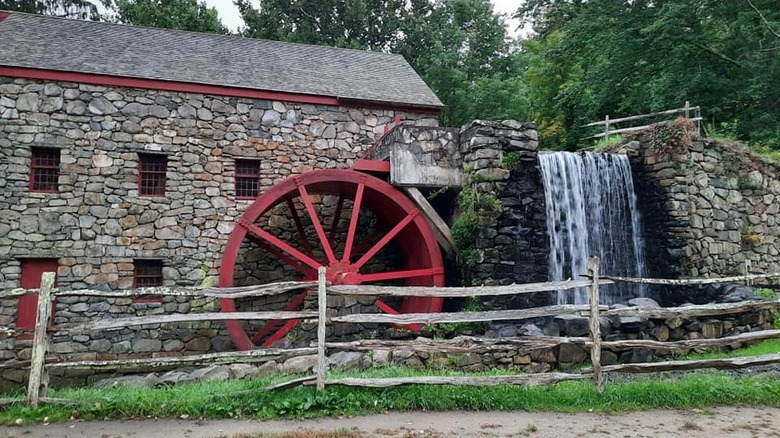 Longfellow's Wayside Inn