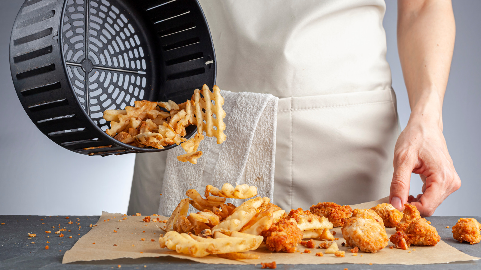 Frozen Onion Rings in Air Fryer - Stuff Matty Cooks