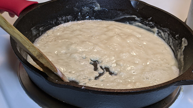 Roux in a cast iron skillet