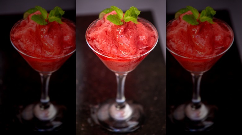 Strawberry frozen daiquiri with mint