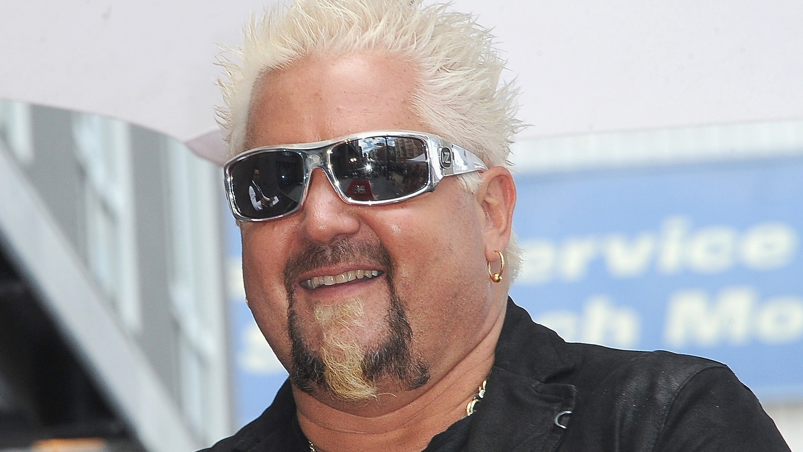 This Is How Diners, DriveIns And Dives Was Created