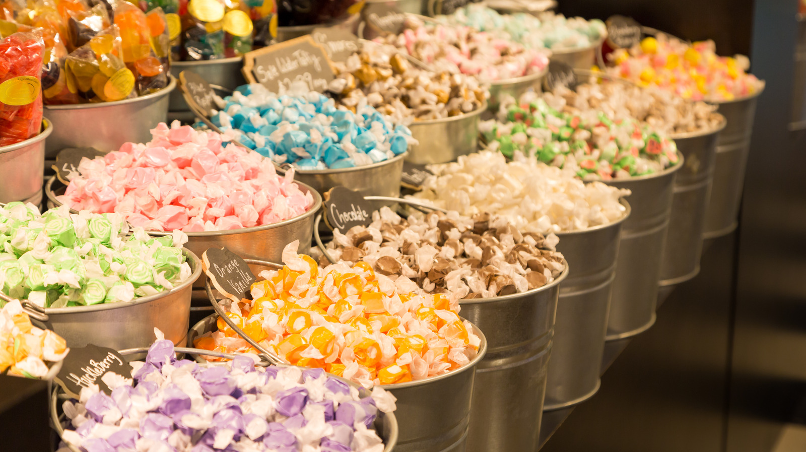 this-is-how-many-flavors-of-salt-water-taffy-exist