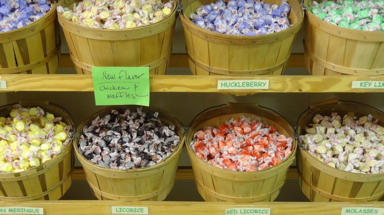 Salt water taffy buckets