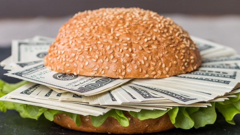 sandwich filled with hundred dollars