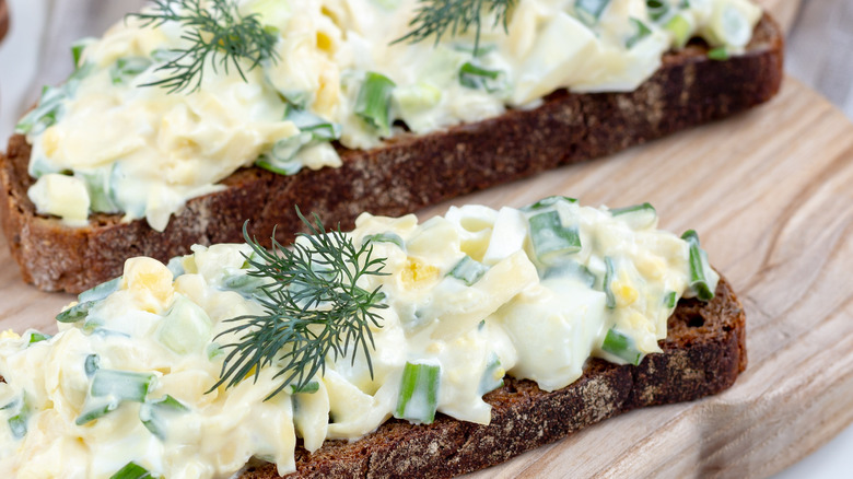 Egg salad on rye bread