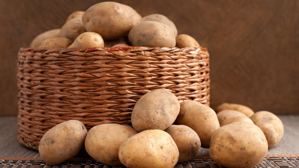 A basket of potatoes 