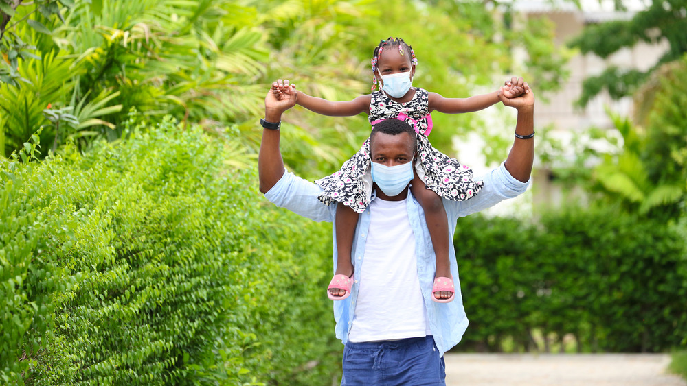 Family hiking social distancing