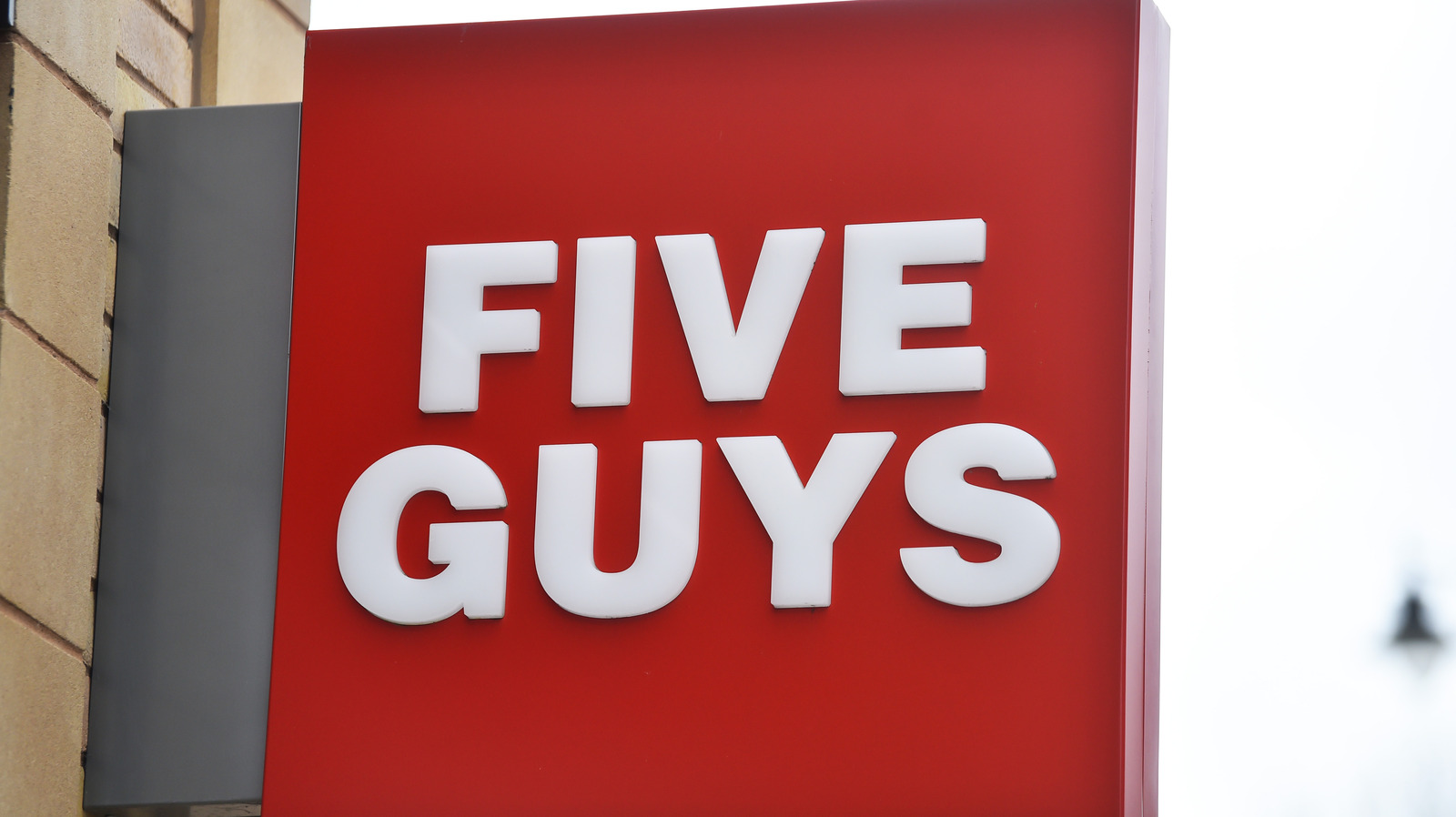 Why Are There No Five Guys In Istanbul, Turkey? 