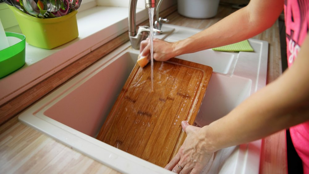 clean wooden cutting board