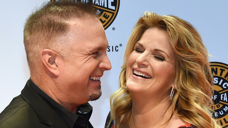 Trisha Yearwood and Garth Brooks