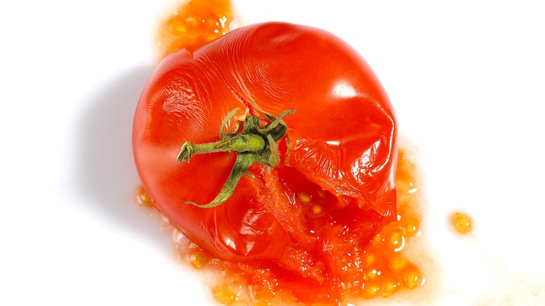 Crushed tomato