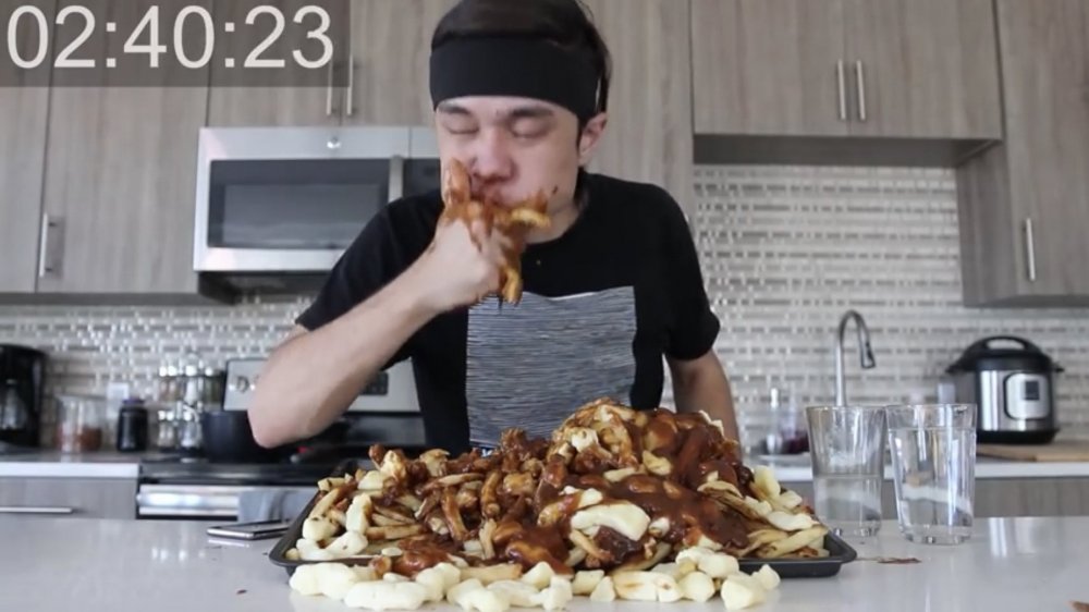 Matt Stonie poutine