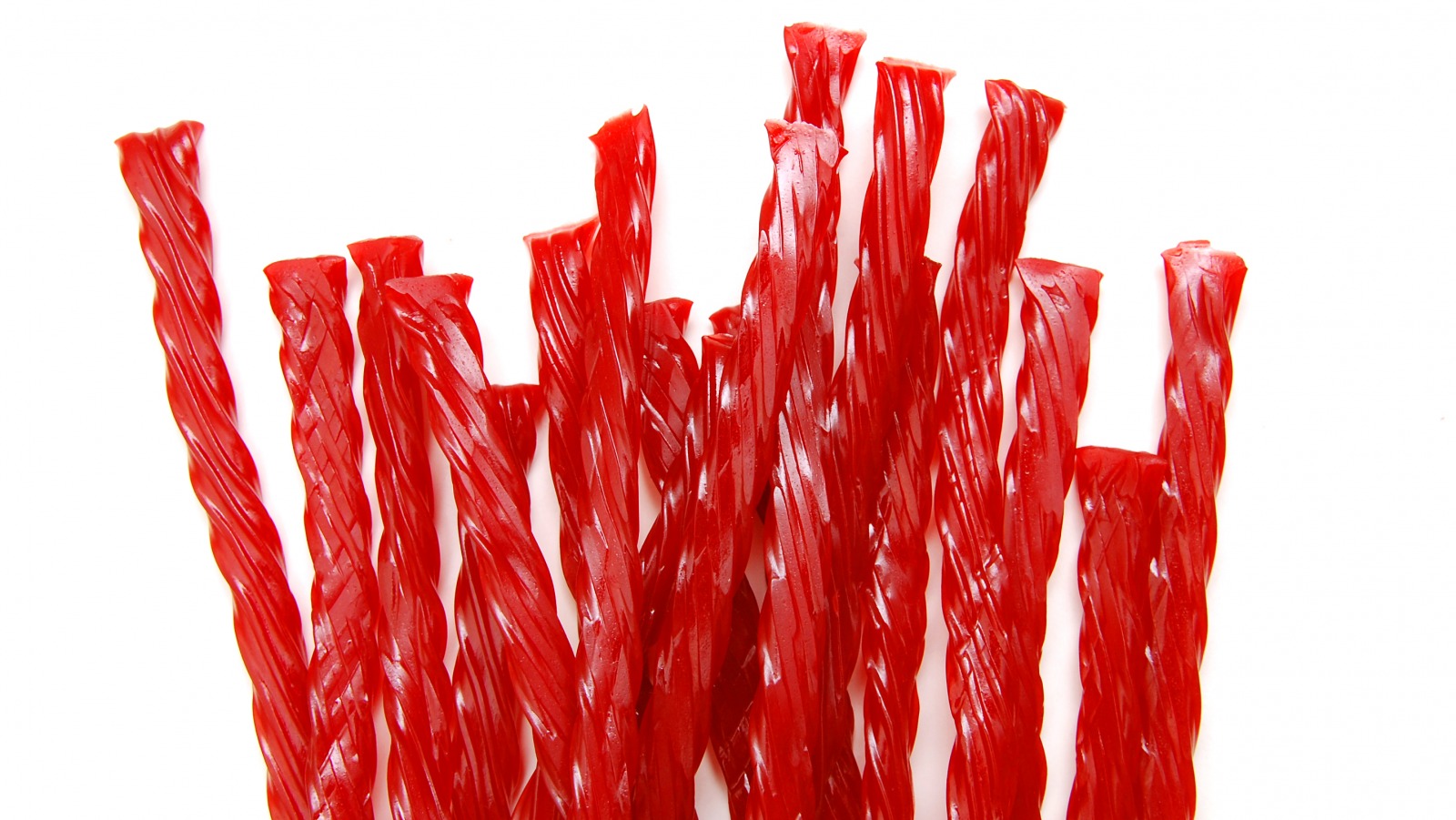 TWIZZLERS Twists Strawberry Flavored Chewy Candy Bulk Container, 105 pieces  / 33.3 oz - Fry's Food Stores