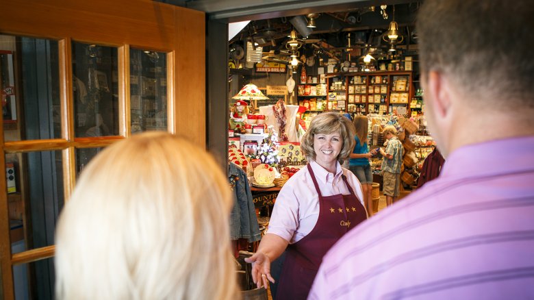 Cracker Barrel Guests 