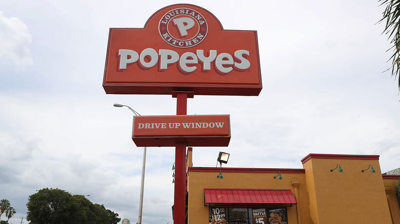 This Is Why Popeyes Chicken Is So Delicious