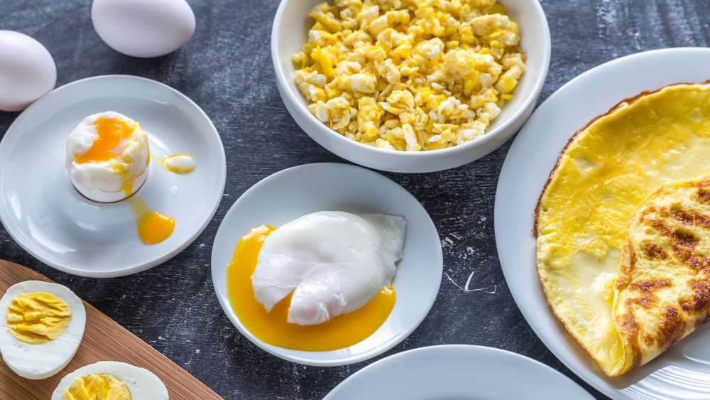 Omelet, scrambled eggs, poached egg, hardboiled egg