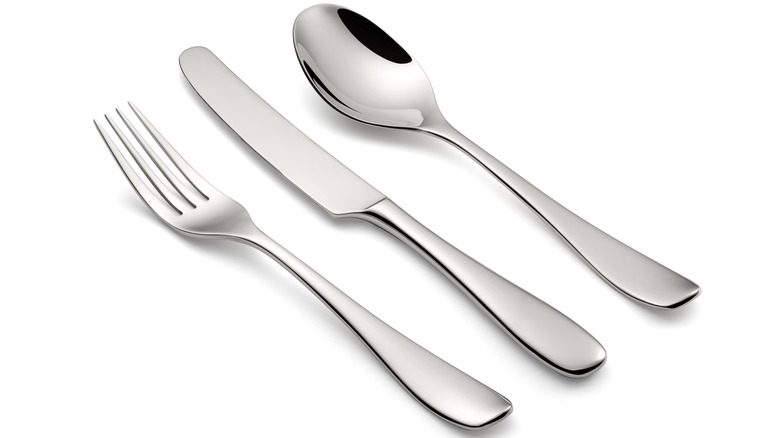 Set of silverware