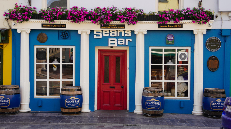 Exterior of Sean's Bar in Ireland