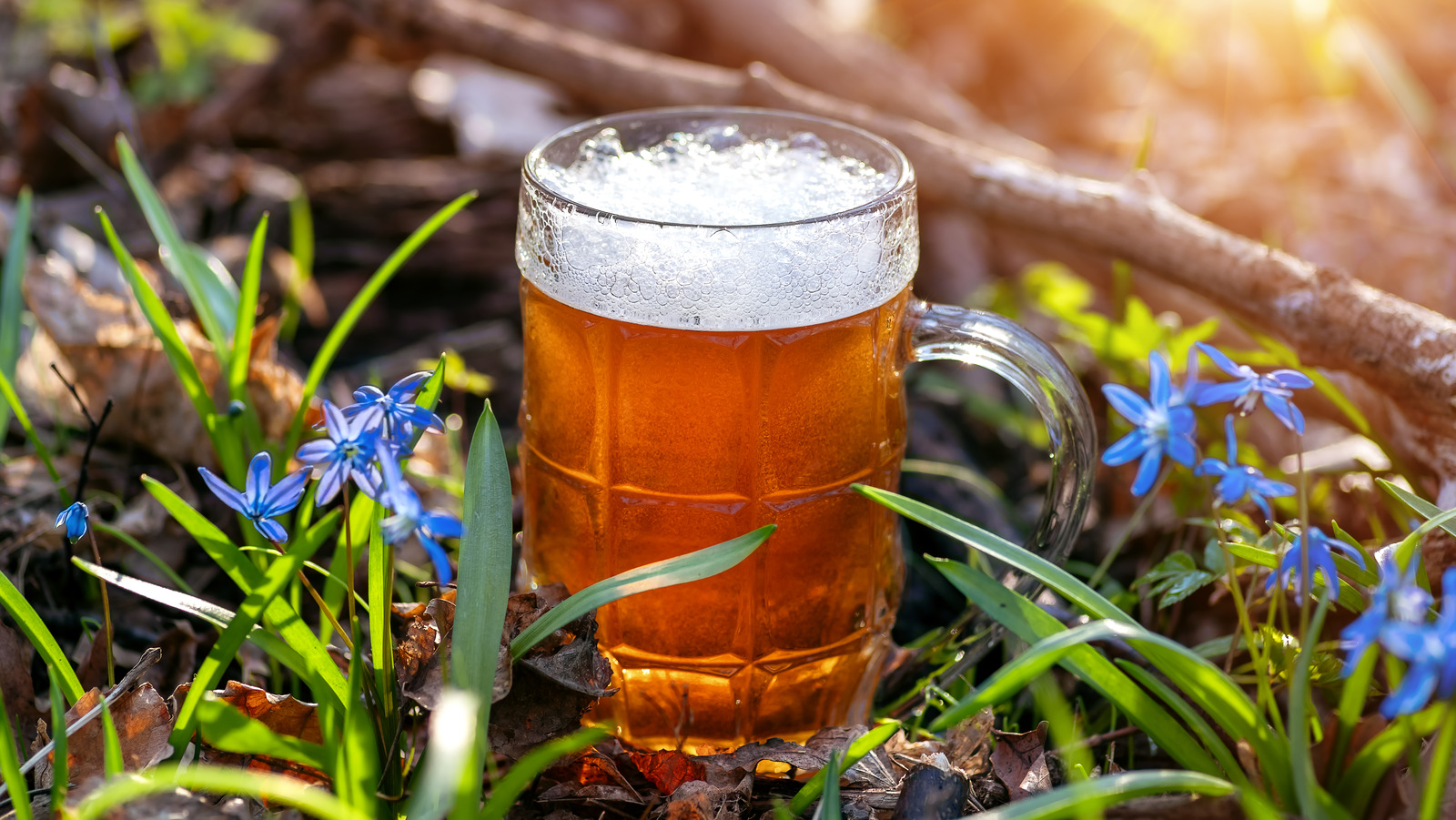 This Might Be The Simplest Way To Keep A Keg Cold