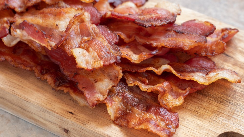 Crunchy, crispy fried bacon