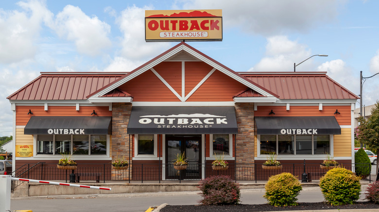 Outback Steakhouse storefront