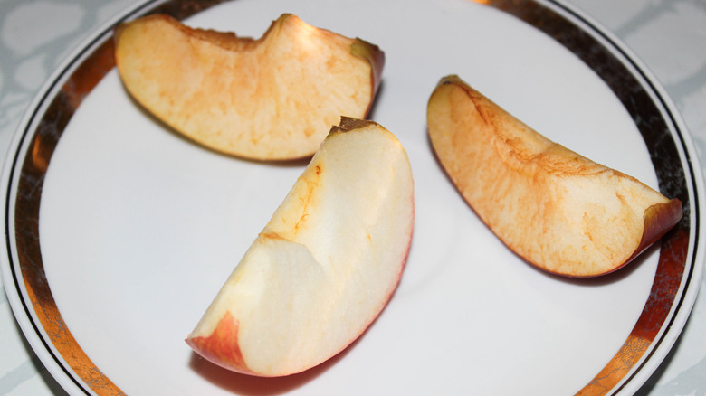 How To Cut Pretty Apple Slices