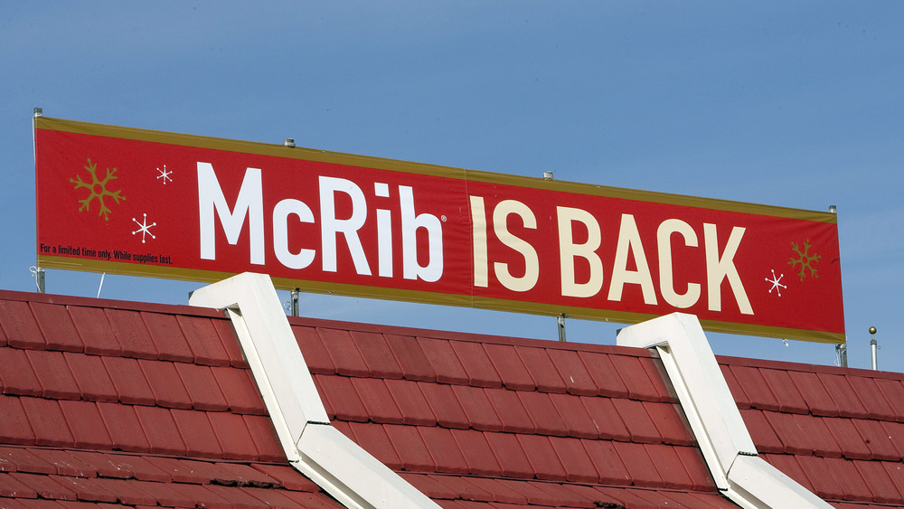 McRib is back, the sign screams at the indifferent sky. On reflection, the fact that they use lower case for the branded food only is rather interesting.