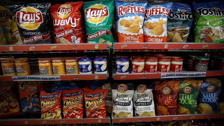 Variety of chips on American shelves