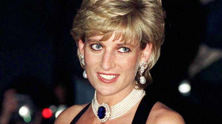 Princess Diana smiling in close-up