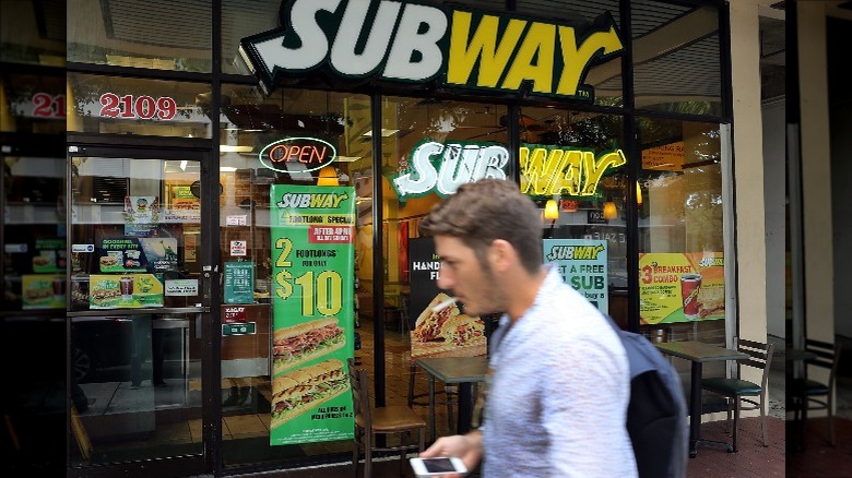 Subway sandwich store