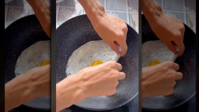 runny yolk egg tiktok hack