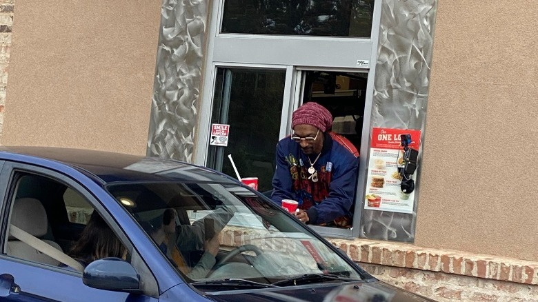 Snoop Dogg working at Raising Cane's