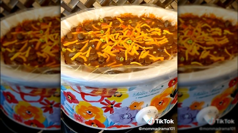 TikTok chili cake